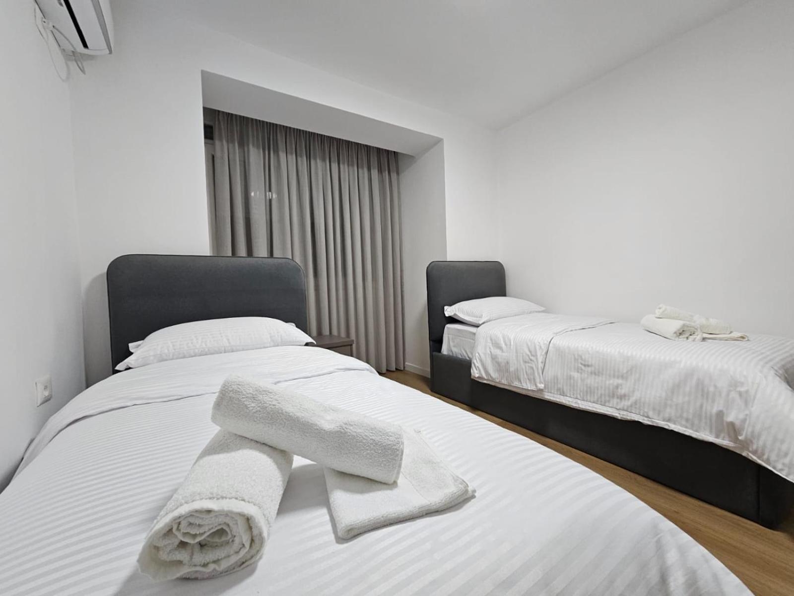 Elois Luxury Apartment Tirana Exterior photo